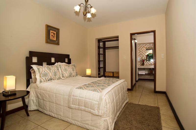 Arami Hotel & Lodge ปูแอร์โตอีกวาซู ภายนอก รูปภาพ