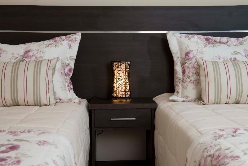 Arami Hotel & Lodge ปูแอร์โตอีกวาซู ภายนอก รูปภาพ